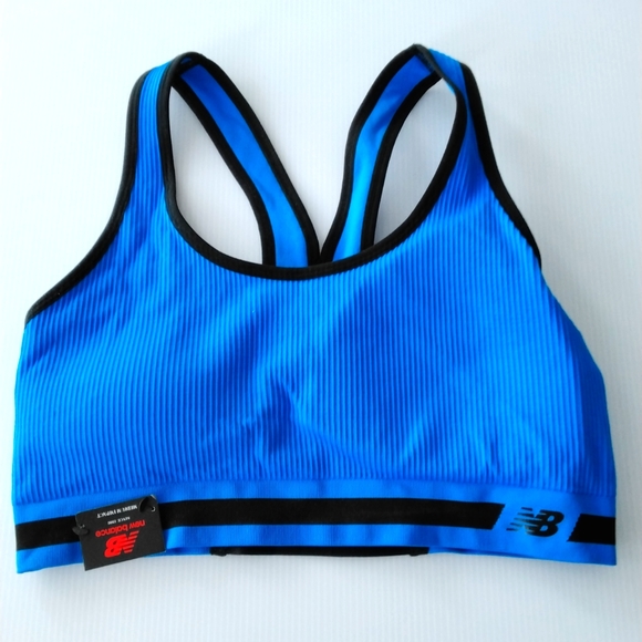 - -New Balance medium impact removable padded sports bra XL - Picture 1 of 4